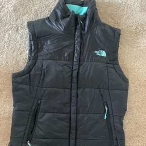 north face vest!